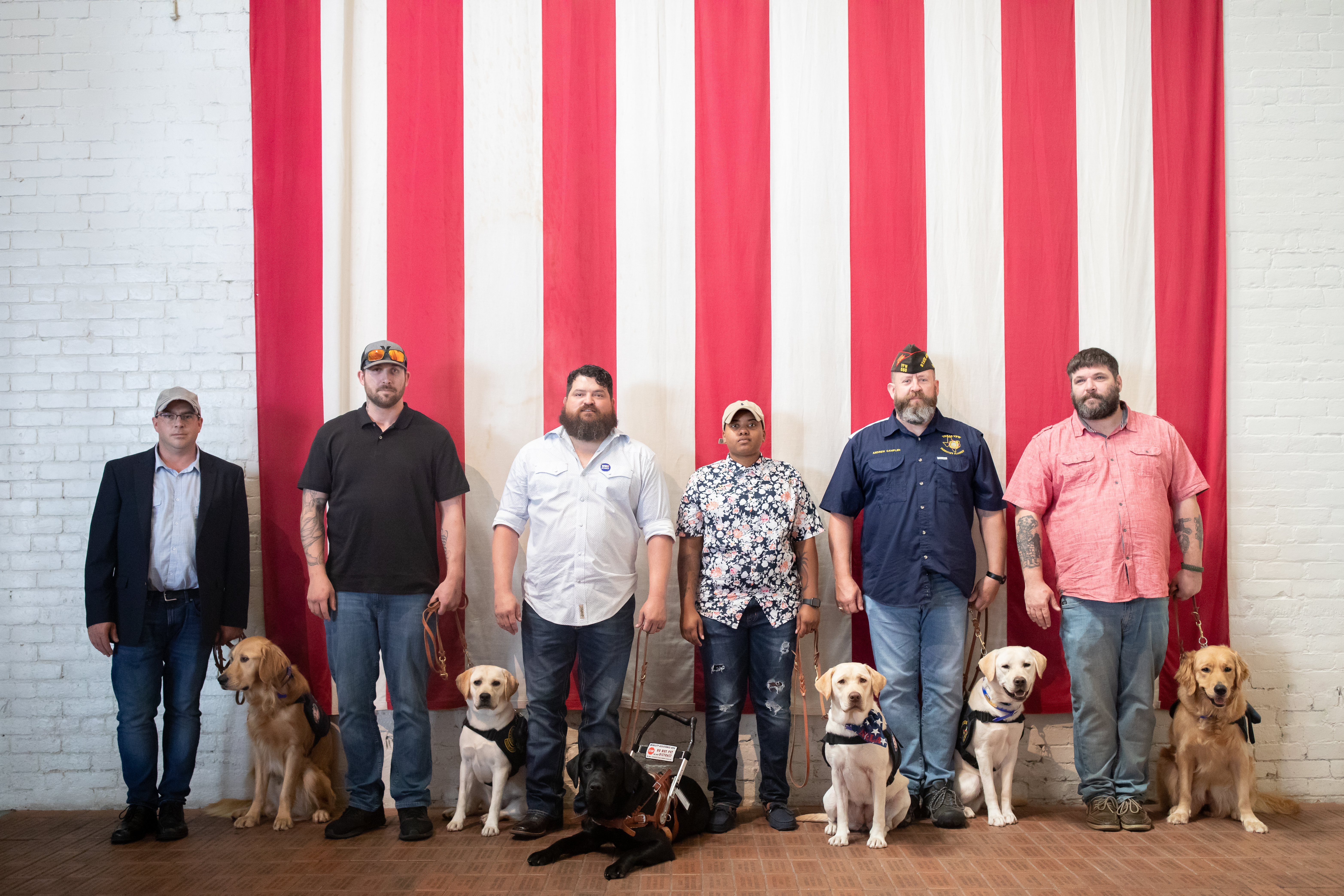 Servicemembers with Servicedogs